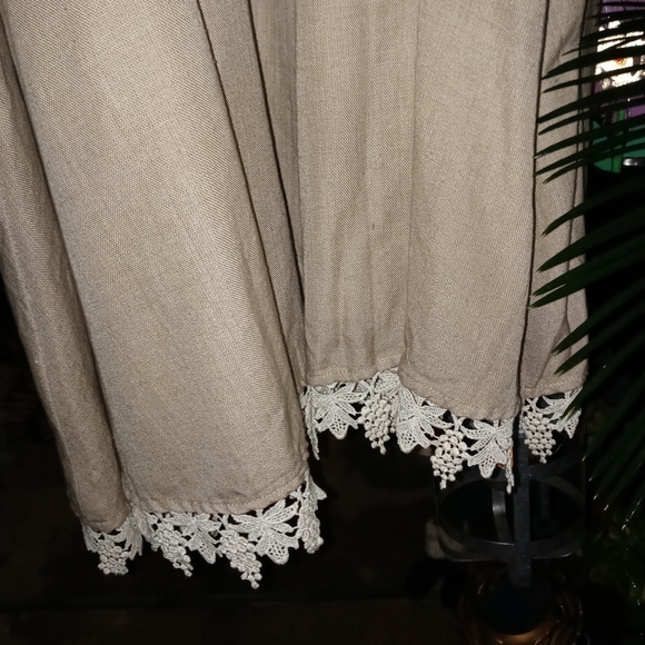 VINTAGE DRESS BY SILVER RIVER - Picture 7 of 8